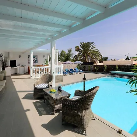 Villa Quevega Puerto Del Carmen Lanzarote *