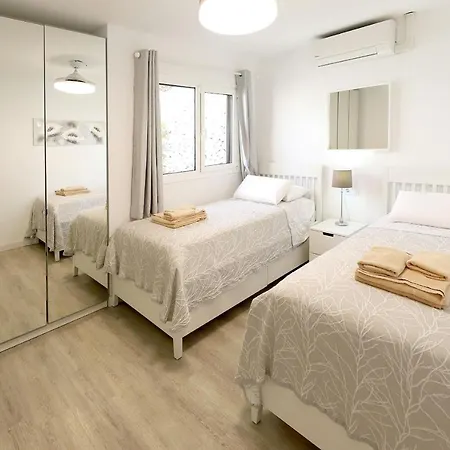 וילה Graceful 5 Bedrooms Vega Del Carmen Distant Sea Views פוארטו דל כרמן